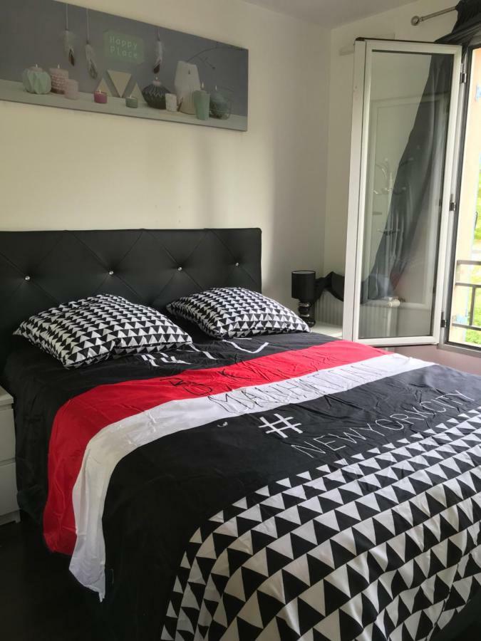 Chambre D'Hotes Proche De Disneyland Et Pas Loin De Paris Биси Сен Жорж Екстериор снимка